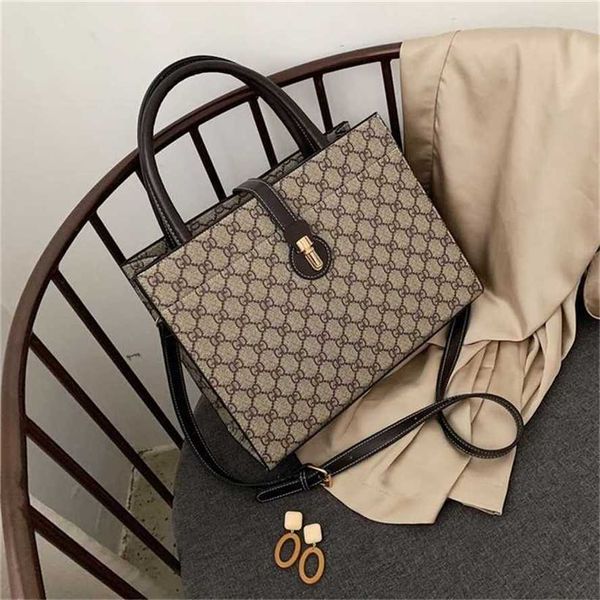 handbag 2023 fashion women's bag leather quality handbag women red handbag messenger shoulder tote women's large bag
handbag 2023 fashion women's bag leather quality handbag women red handbag messenger shoulder tote women's large bag