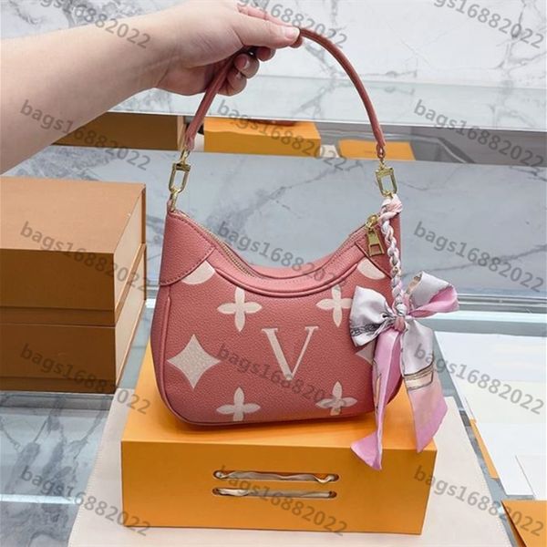 real cowhide bagatelle carryall bag embossed soft grain women handbag designer handbag adjustable shoulder strap clutch bag louise viuton vu
real cowhide bagatelle carryall bag embossed soft grain women handbag designer handbag adjustable shoulder strap clutch bag louise viuton vu