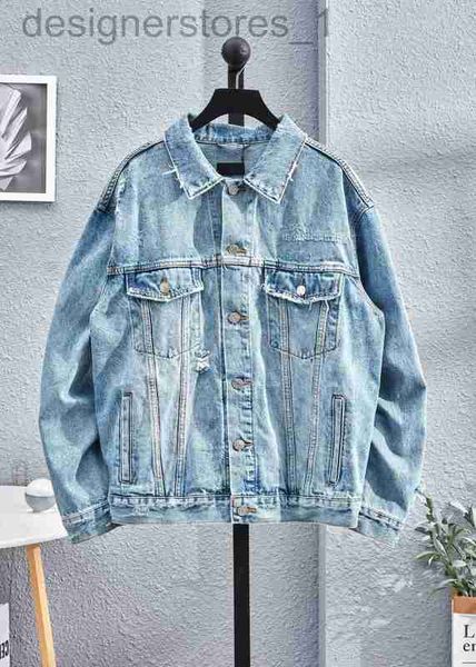 men's jackets designer new english letter bar code double-sided stereo embroidery couple wear hole denim coat le6z, Black;brown
men's jackets designer new english letter bar code double-sided stereo embroidery couple wear hole denim coat le6z, Black;brown
