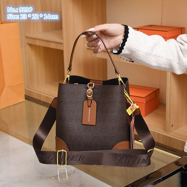 Factory wholesale ladies shoulder bags 2 colors elegant polka dot printing retro bucket bag contrast leather fashion handbag belt decorative women backpack, Khaki-929#
Factory wholesale ladies shoulder bags 2 colors elegant polka dot printing retro bucket bag contrast leather fashion handbag belt decorative women backpack, Khaki-929#