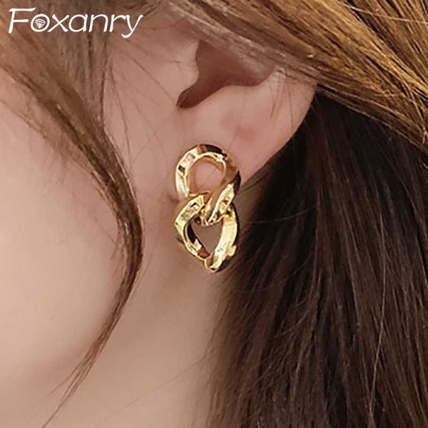 charm anry prevent allergy d earrings for women couple new fashion creative hollow geometric vintage handmade party jewelry gift l230315, Golden
charm anry prevent allergy d earrings for women couple new fashion creative hollow geometric vintage handmade party jewelry gift l230315, Golden