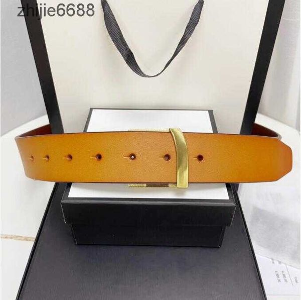 2023 fashion belt male and female designer large buckle cowhide black brown 2 colors available classic casual 3.8cm with box.a808 d2v2
2023 fashion belt male and female designer large buckle cowhide black brown 2 colors available classic casual 3.8cm with box.a808 d2v2