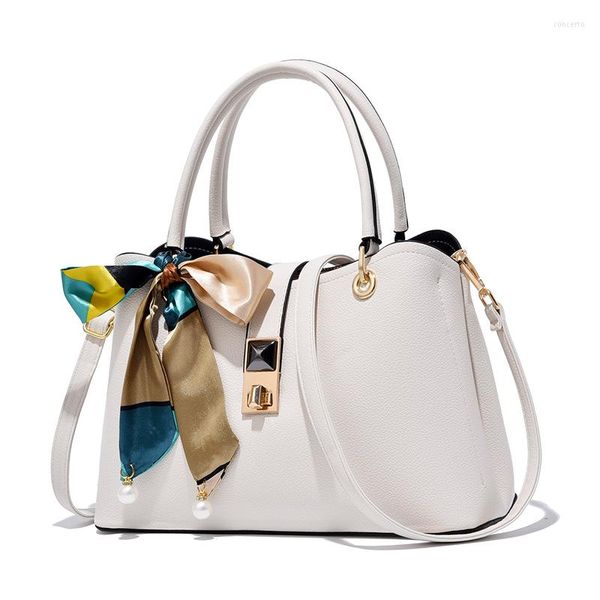 shoulder bags textured fabric women's bag fashion luxury all-match women handbag large-capacity temperament one-shoulder messenger
shoulder bags textured fabric women's bag fashion luxury all-match women handbag large-capacity temperament one-shoulder messenger