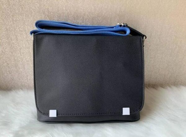 district pm shoulder bag famous classic fashion men messenger bags cross body crossbody bag school bookbag no32001
district pm shoulder bag famous classic fashion men messenger bags cross body crossbody bag school bookbag no32001