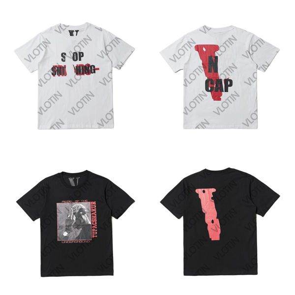 2023 designer large big v men women t shirts casual smoke angel loose lovers luxury short vloness sleeve 32, White;black
2023 designer large big v men women t shirts casual smoke angel loose lovers luxury short vloness sleeve 32, White;black