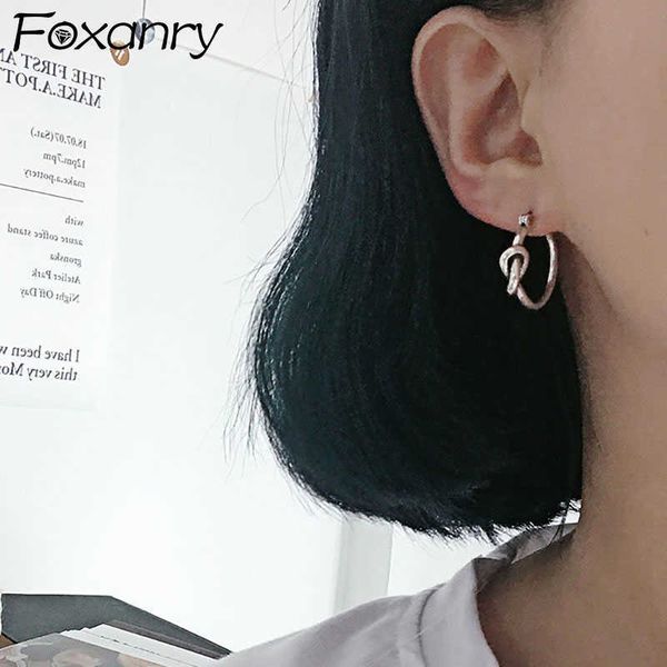 charm anry silver color d earrings for women vintage weaving knotted geometric thai silver birthday party jewelry gifts l230315, Golden
charm anry silver color d earrings for women vintage weaving knotted geometric thai silver birthday party jewelry gifts l230315, Golden
