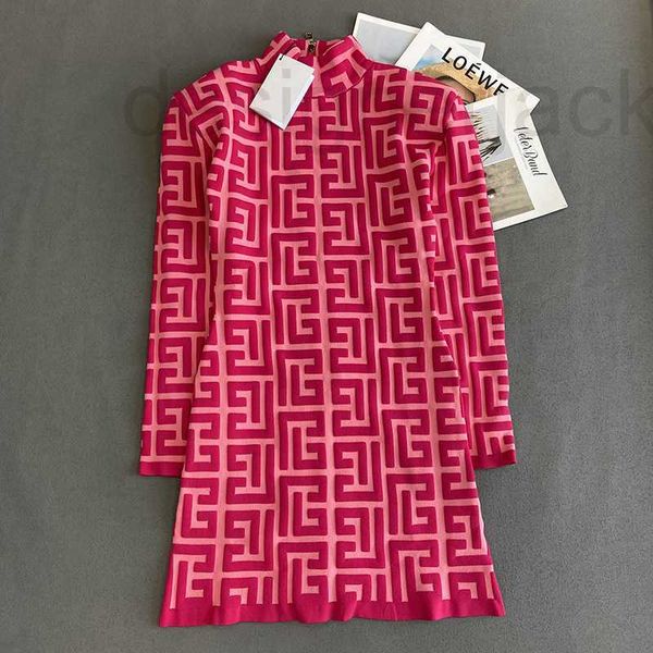 casual dresses designer knitted stand-up collar long-sleeved dress pink temperament thin letters three-dimensional new summer zipper qijs, Black;gray
casual dresses designer knitted stand-up collar long-sleeved dress pink temperament thin letters three-dimensional new summer zipper qijs, Black;gray