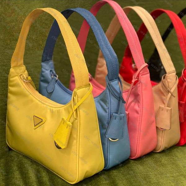 luxur designer bag handbags good tote purses women nylon wallet original single men handbag crossbody famous shou291e
luxur designer bag handbags good tote purses women nylon wallet original single men handbag crossbody famous shou291e