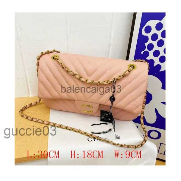 designer channel bag tote shoulder handbag crossbody bag luxurious fashion new small square light luxury rhombus chain leather cosmetic mess
designer channel bag tote shoulder handbag crossbody bag luxurious fashion new small square light luxury rhombus chain leather cosmetic mess
