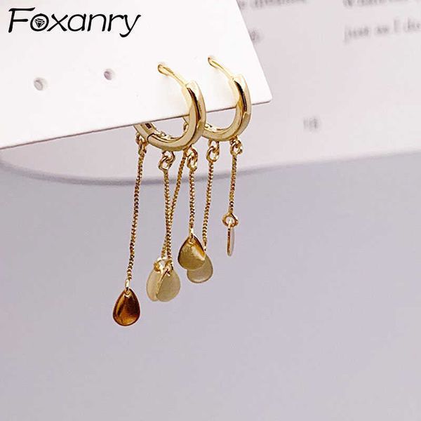 charm anry prevent allergy silver color hoop earrings for women new trendy elegant sequins tassel party jewelry ears buckle l230315, Golden
charm anry prevent allergy silver color hoop earrings for women new trendy elegant sequins tassel party jewelry ears buckle l230315, Golden