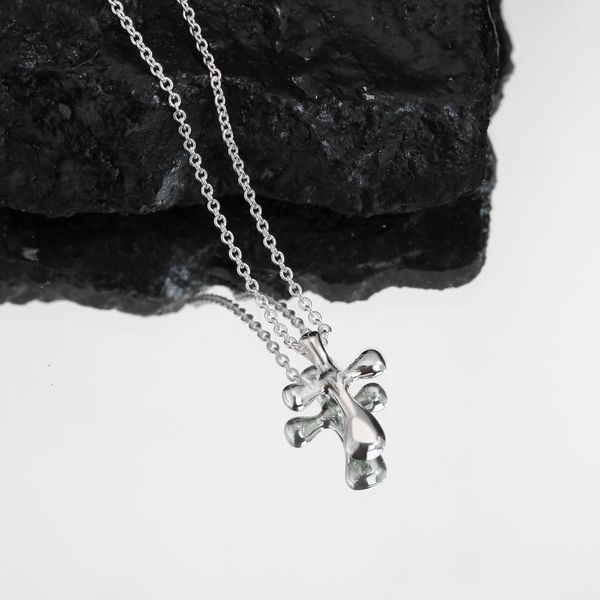 925 silver plated silver luxury diamond cross jewelry women diamond cross pendant necklaces chain link luxury love wedding party wholesale g
925 silver plated silver luxury diamond cross jewelry women diamond cross pendant necklaces chain link luxury love wedding party wholesale g