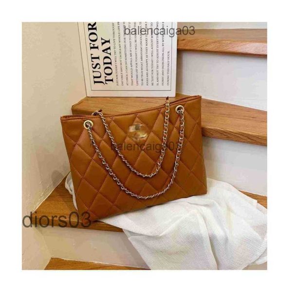 designer channel bag handbag tote shoulder crossbody bag fashion luxurious womans mens leisure new underarm commuter even makeup bag
designer channel bag handbag tote shoulder crossbody bag fashion luxurious womans mens leisure new underarm commuter even makeup bag