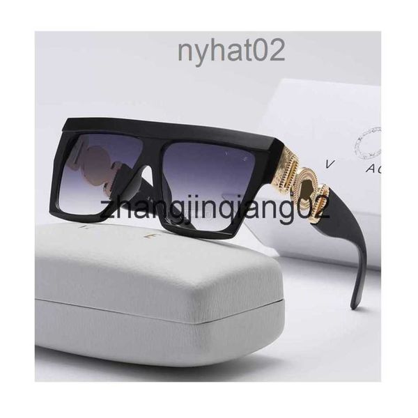 designer versage sunglass cycle luxurious fashion sport fashion sunglasses new classic large frame square men and women street p travel anti, White;black
designer versage sunglass cycle luxurious fashion sport fashion sunglasses new classic large frame square men and women street p travel anti, White;black