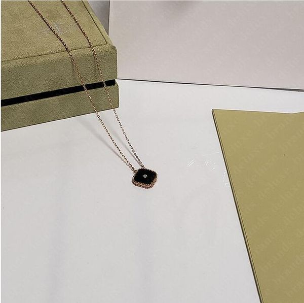 fashion classic4/four leaf clover necklaces pendants mother-of-pearl stainless steel plated 18k for women&girl valentine's mother', Silver
fashion classic4/four leaf clover necklaces pendants mother-of-pearl stainless steel plated 18k for women&girl valentine's mother', Silver