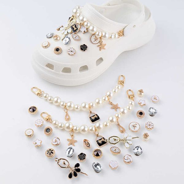luxury rhinestones charms designer diy pearl chain shoes decaration for croc jibbi clogs kids boys women girls gifts, Bronze;silver
luxury rhinestones charms designer diy pearl chain shoes decaration for croc jibbi clogs kids boys women girls gifts, Bronze;silver