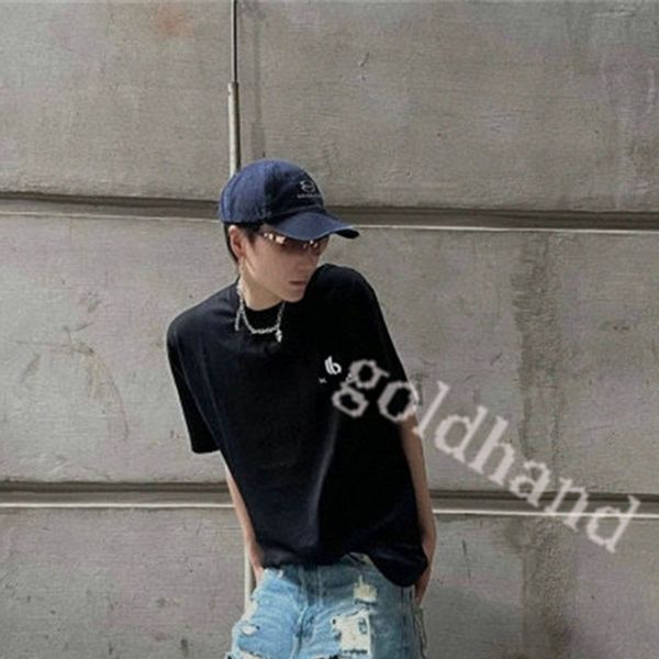 new man t shirt designer men summer loose tees high street short sleeve casual vacation t shirt, White;black
new man t shirt designer men summer loose tees high street short sleeve casual vacation t shirt, White;black