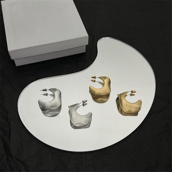 brave irregular pattern design charm women polished flow earrings endurable beautiful eardrop for lady, Golden
brave irregular pattern design charm women polished flow earrings endurable beautiful eardrop for lady, Golden