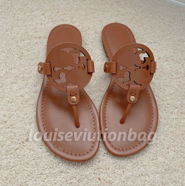 designer slippers flip flops women origin brand genuine leather flat beach shoes black matte real cowhide sandals with dust bag size 35-43
designer slippers flip flops women origin brand genuine leather flat beach shoes black matte real cowhide sandals with dust bag size 35-43