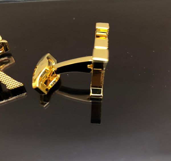 luxury designer cufflinks men classic letters cuff links shirt accessories wedding gifts fashion customize jewelry wed7950979, Silver
luxury designer cufflinks men classic letters cuff links shirt accessories wedding gifts fashion customize jewelry wed7950979, Silver