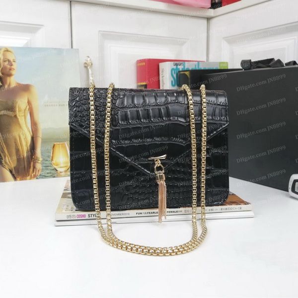 designer black shoulder bag wallet handbag women handbags crossbody soho bag disco gold chain fringed messenger bags luxury purse 22cm with
designer black shoulder bag wallet handbag women handbags crossbody soho bag disco gold chain fringed messenger bags luxury purse 22cm with