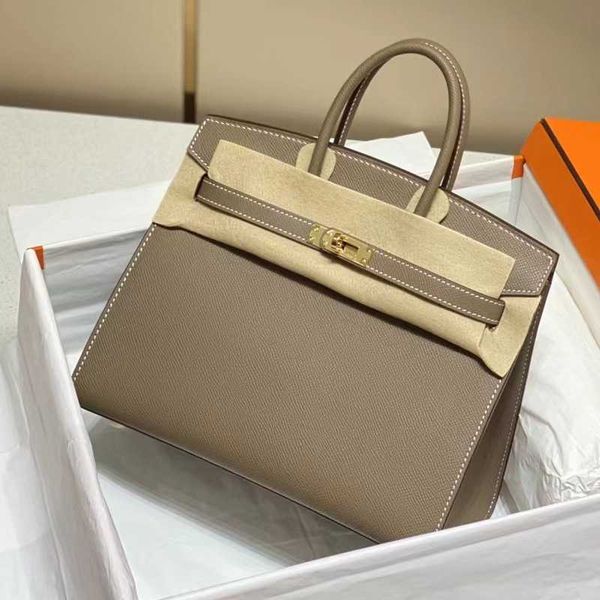 family h birkin designer bag 2023 epsom leather pattern wax line cow leather single shoulder cross-body lock
family h birkin designer bag 2023 epsom leather pattern wax line cow leather single shoulder cross-body lock