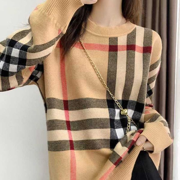 correct of urbry luxury designer round neck plaid women's loose pullover medium and long style b korean version jacquard underwear swea, White
correct of urbry luxury designer round neck plaid women's loose pullover medium and long style b korean version jacquard underwear swea, White