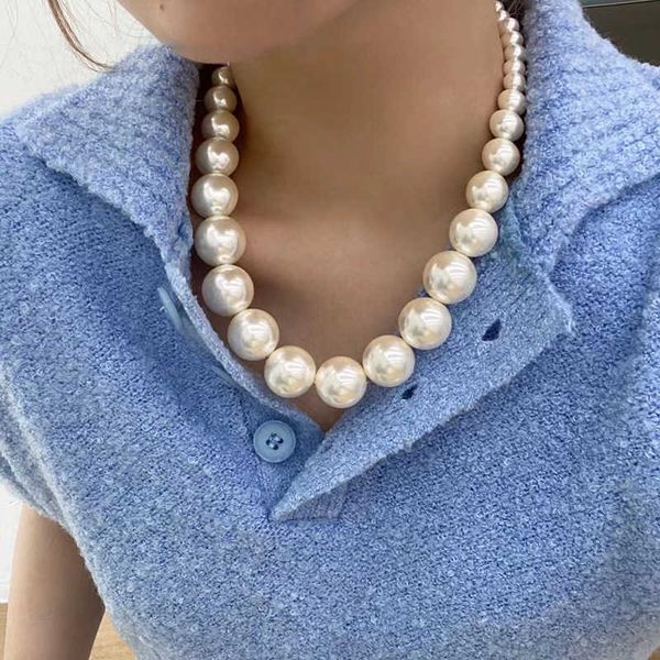 chokers fashion white large pearl necklace ladies classic temperament elegant party banquet dress with necklace jewelry y2303, Golden;silver
chokers fashion white large pearl necklace ladies classic temperament elegant party banquet dress with necklace jewelry y2303, Golden;silver