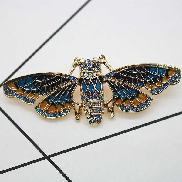 pins brooches creative rhinone enamel nature life series fashion golden color cicada brooch ladies accessoriesl230315, Gray
pins brooches creative rhinone enamel nature life series fashion golden color cicada brooch ladies accessoriesl230315, Gray