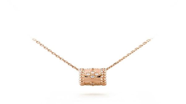 luxury designer womens pendant full diamond necklaces fashion designer design stainless steel necklace mans valentines day gifts f8389652, Silver
luxury designer womens pendant full diamond necklaces fashion designer design stainless steel necklace mans valentines day gifts f8389652, Silver