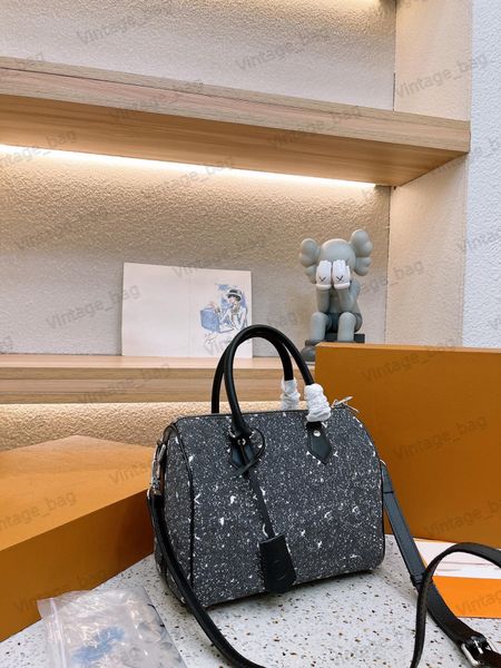 speedy bandouliere 25 handbag women boston bag monograms jacquard denim luxurys removable shoulder strap crossbody bags tote multi styles m4
speedy bandouliere 25 handbag women boston bag monograms jacquard denim luxurys removable shoulder strap crossbody bags tote multi styles m4