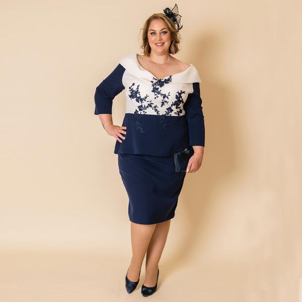 plus size lace mother of the bride dresses sheath long sleeves wedding guest dress appliqued v neckline knee length satin evening gowns, Black;red
plus size lace mother of the bride dresses sheath long sleeves wedding guest dress appliqued v neckline knee length satin evening gowns, Black;red