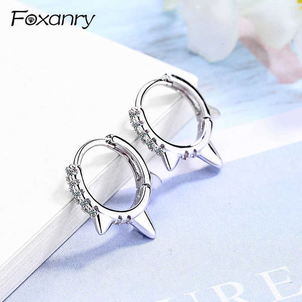 charm anry single zircon d earrings for women couples silver color simple geometric earring party jewelry accessorie gift l230315, Golden
charm anry single zircon d earrings for women couples silver color simple geometric earring party jewelry accessorie gift l230315, Golden