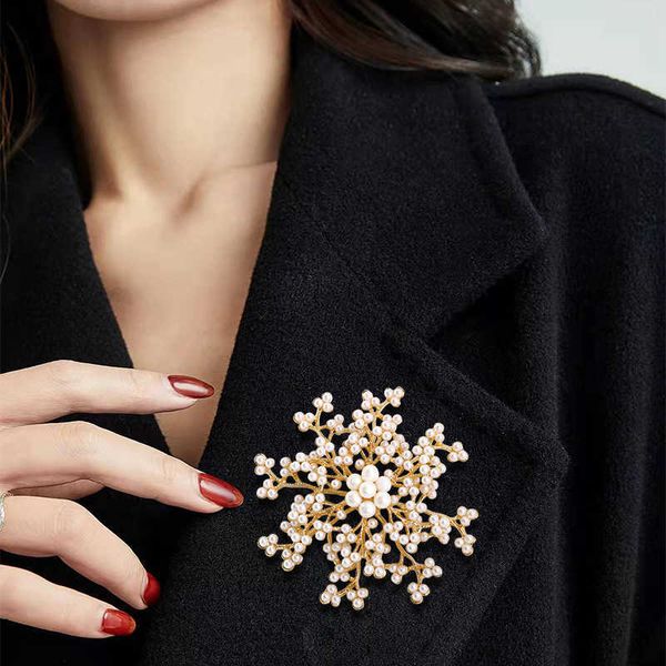pins brooches high-end exquisite fashion women's cloing flower jewelry accessories bags snowflake pearl broochesl230315, Gray
pins brooches high-end exquisite fashion women's cloing flower jewelry accessories bags snowflake pearl broochesl230315, Gray