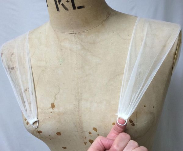 removable wedding tulle straps removable shoulder straps prom party shoulder straps dress straps removable wedding dress straps 8404572, White
removable wedding tulle straps removable shoulder straps prom party shoulder straps dress straps removable wedding dress straps 8404572, White