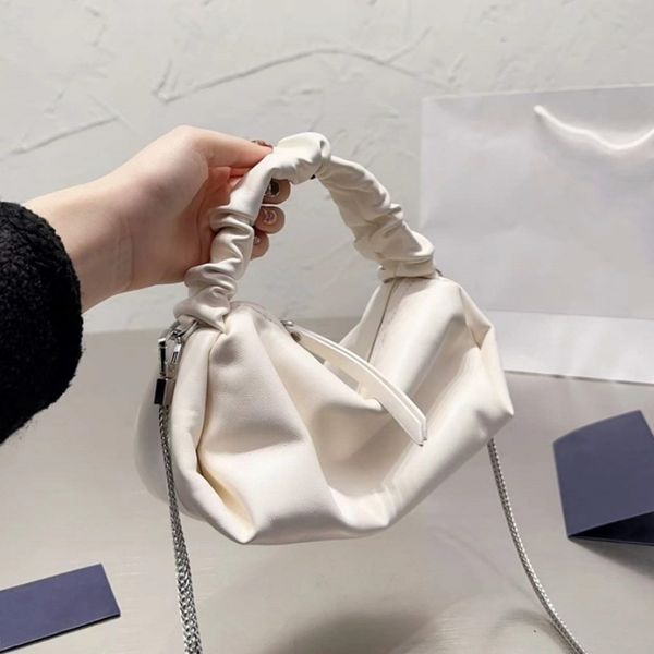 mini cloud bags designer bag crossbody tote bag luxury handbag tiny soft chain handbags hobo triangle fashion totes
mini cloud bags designer bag crossbody tote bag luxury handbag tiny soft chain handbags hobo triangle fashion totes