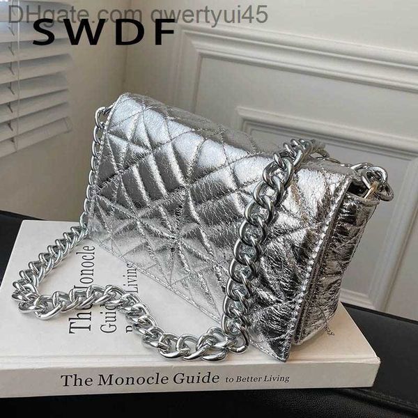qwertyui45 totes ins chic laides silver shoulder bag small flap bag women trendy 2023 thick chain soft pu handbags for women luxury bolso mu
qwertyui45 totes ins chic laides silver shoulder bag small flap bag women trendy 2023 thick chain soft pu handbags for women luxury bolso mu