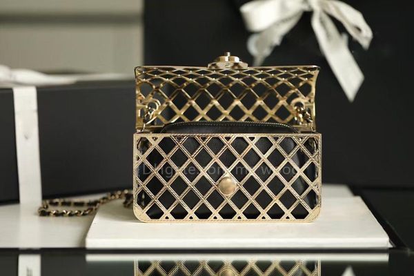 2023 dinner bag crossbody bag designer shoulder bag luxury women handbag crossbody bag texture sheepskin makeup bag 5a quality
2023 dinner bag crossbody bag designer shoulder bag luxury women handbag crossbody bag texture sheepskin makeup bag 5a quality