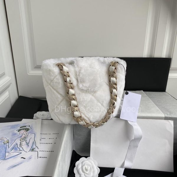 shopping bag autumn and winter diamond fleece luxury bag fashion women's tote purse chain 2023 5a quality
shopping bag autumn and winter diamond fleece luxury bag fashion women's tote purse chain 2023 5a quality