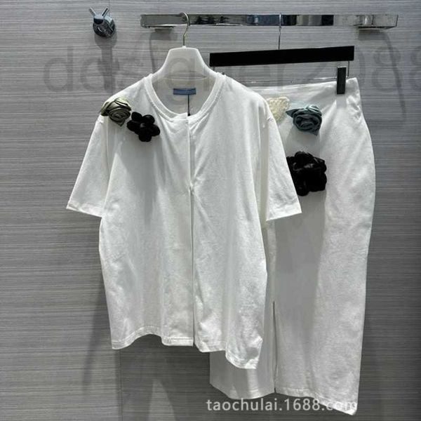 two piece dress designer women's fashionable high grade three-dimensional flower t-shirt split skirt suit rn0i, White
two piece dress designer women's fashionable high grade three-dimensional flower t-shirt split skirt suit rn0i, White