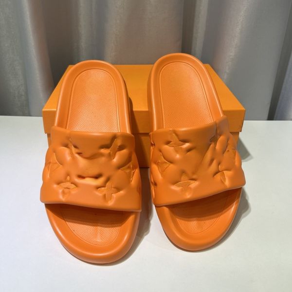 box slippers embossed rubber outdoor sandals white orange black green blue couple beach sandals summer indoor slippers for men and women
box slippers embossed rubber outdoor sandals white orange black green blue couple beach sandals summer indoor slippers for men and women