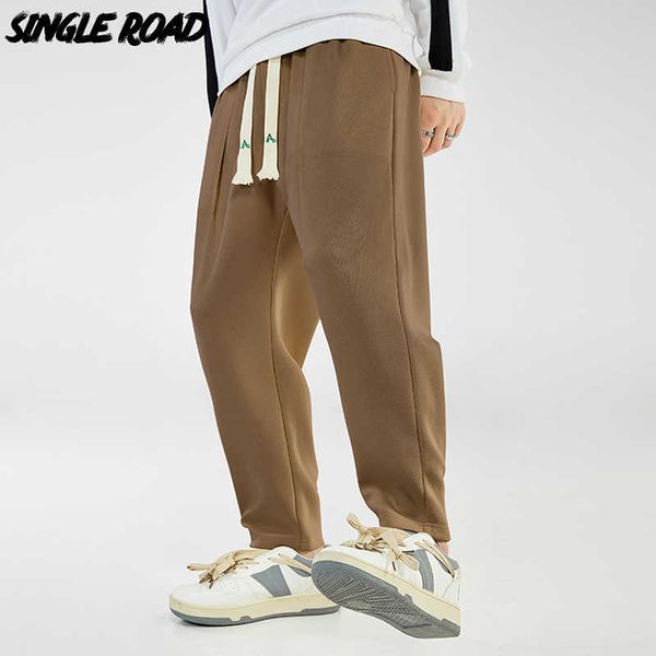 men's pants mens baggy joggers men 2022 cotton corduroy sweatpants stateboarding streetwear running sports casual pants men z0306, Black
men's pants mens baggy joggers men 2022 cotton corduroy sweatpants stateboarding streetwear running sports casual pants men z0306, Black