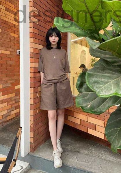 women's tracksuits designer front and back embroidered t-shirt letter milk tea color pullover round neck loose vouq, Gray
women's tracksuits designer front and back embroidered t-shirt letter milk tea color pullover round neck loose vouq, Gray