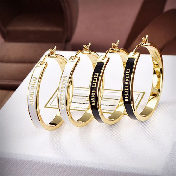 shining gold letters ear stud large arc charm for women minute surface reflection eardrop with box, Golden
shining gold letters ear stud large arc charm for women minute surface reflection eardrop with box, Golden