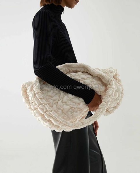 qwertyui45 shoulder bags large capacity women shoulder bag fashion crossbody bag for lady cloud fold lady messenger bag lightweight travel b
qwertyui45 shoulder bags large capacity women shoulder bag fashion crossbody bag for lady cloud fold lady messenger bag lightweight travel b