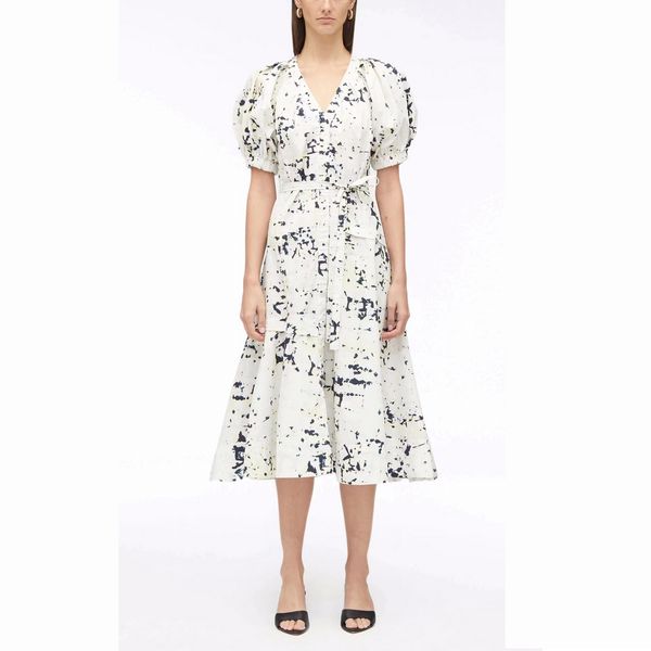 designer dress kaleidoscope abstract printed v-neck bubble sleeve poplin flared dress, Black
designer dress kaleidoscope abstract printed v-neck bubble sleeve poplin flared dress, Black