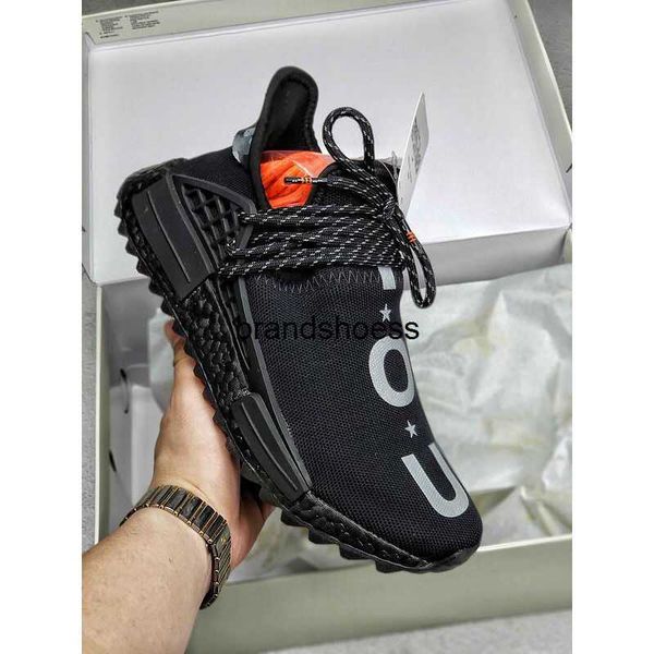 feidong co-branded shoes pure black youother styles also have broken codes which can be sent privately
feidong co-branded shoes pure black youother styles also have broken codes which can be sent privately