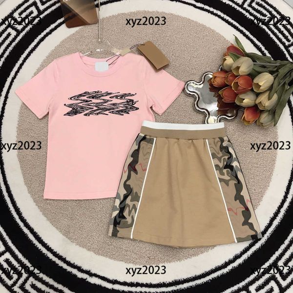 2023 kids clothes child sets baby 2pcs fashion line animal t-shirt and plaid patchwork skirt new arrival size 100-150 cm, White
2023 kids clothes child sets baby 2pcs fashion line animal t-shirt and plaid patchwork skirt new arrival size 100-150 cm, White