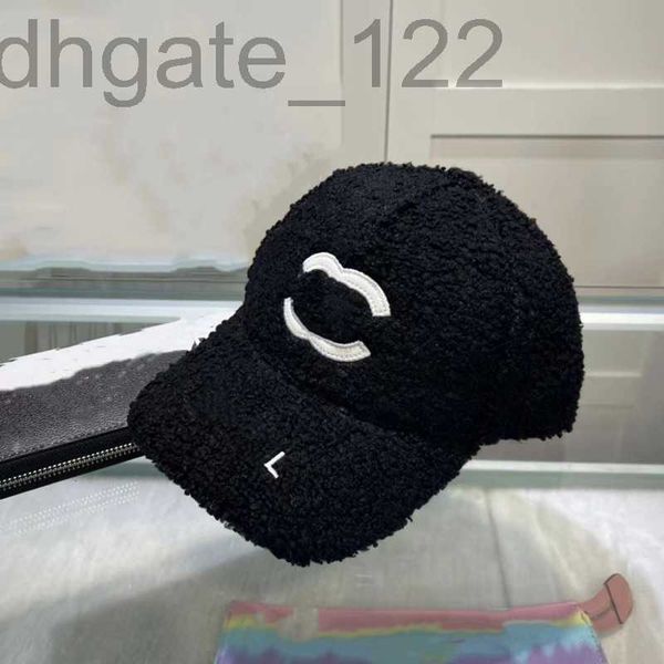 designer designer brand men's luxury baseball hat women's autumn and winter new fashion trend small fragrance letter duck tongue o, Blue;gray
designer designer brand men's luxury baseball hat women's autumn and winter new fashion trend small fragrance letter duck tongue o, Blue;gray