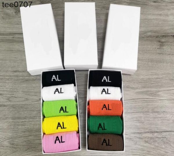21fw mens women designer long socks with letters men womens stockings one box 5 pieces sports socks casual sock 2 sty3435248, Black
21fw mens women designer long socks with letters men womens stockings one box 5 pieces sports socks casual sock 2 sty3435248, Black