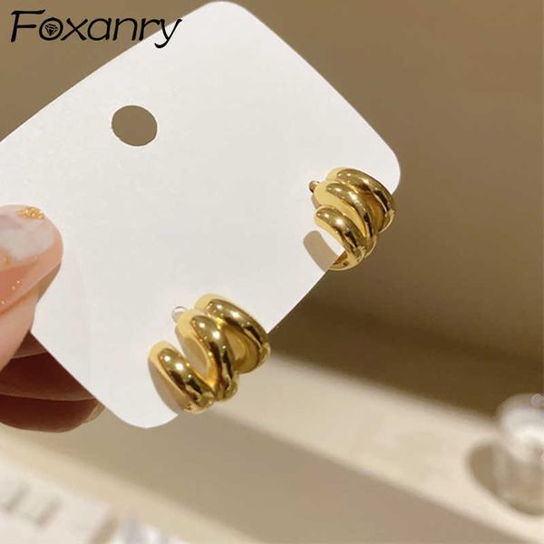 charm anry prevent allergy d earrings for women couples korean fashion creative arc wave geometric handmade party jewelry gifts l230315, Golden
charm anry prevent allergy d earrings for women couples korean fashion creative arc wave geometric handmade party jewelry gifts l230315, Golden
